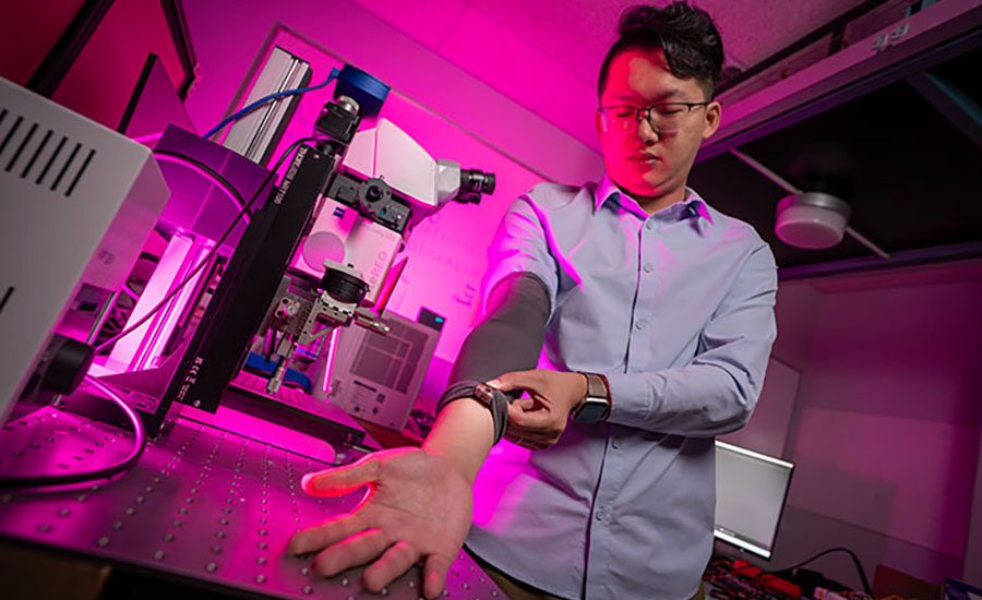 Wearable Device Can Control Machines While in Motion