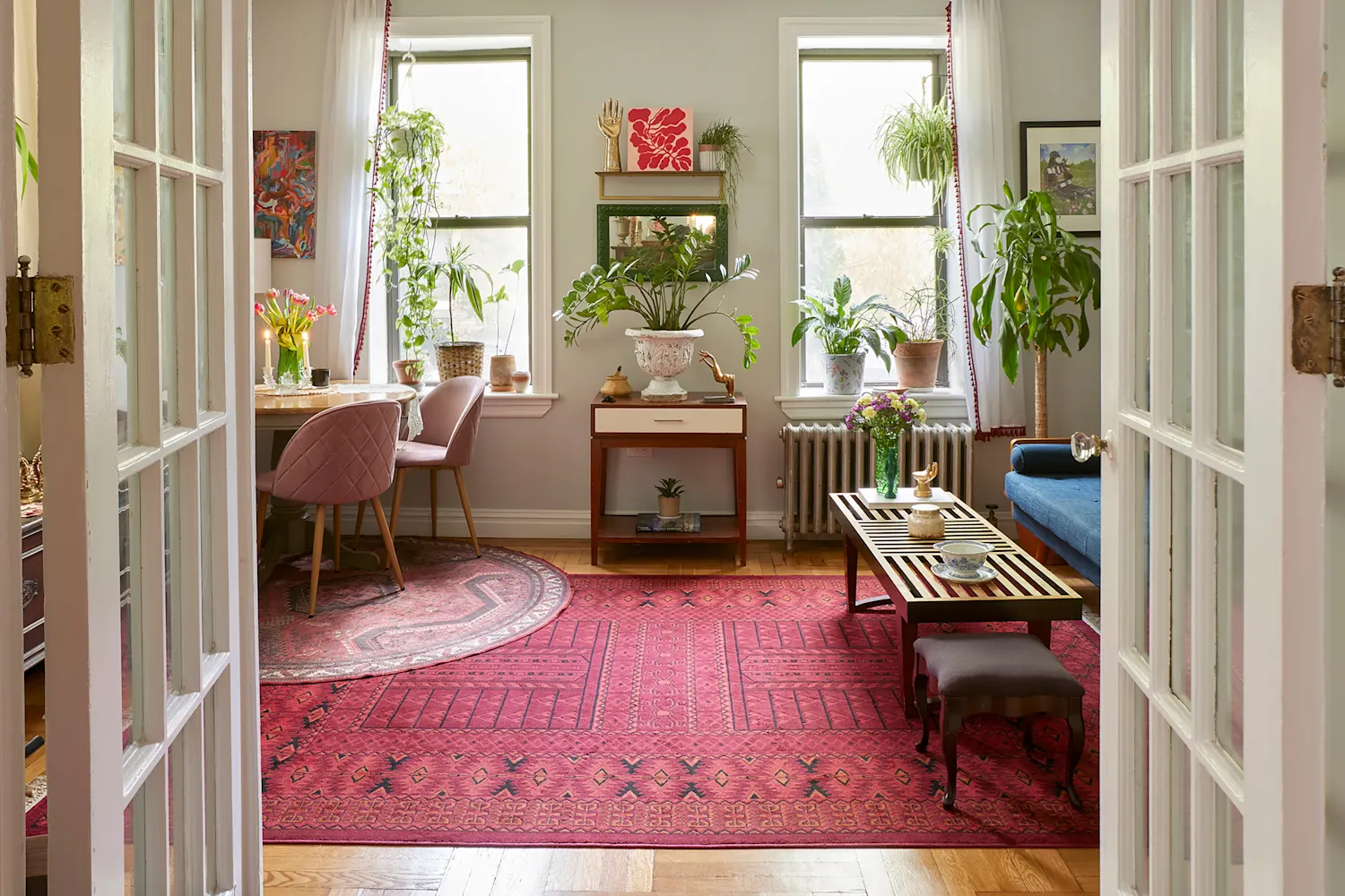 How Interior Designers Make Small Spaces Look Larger
