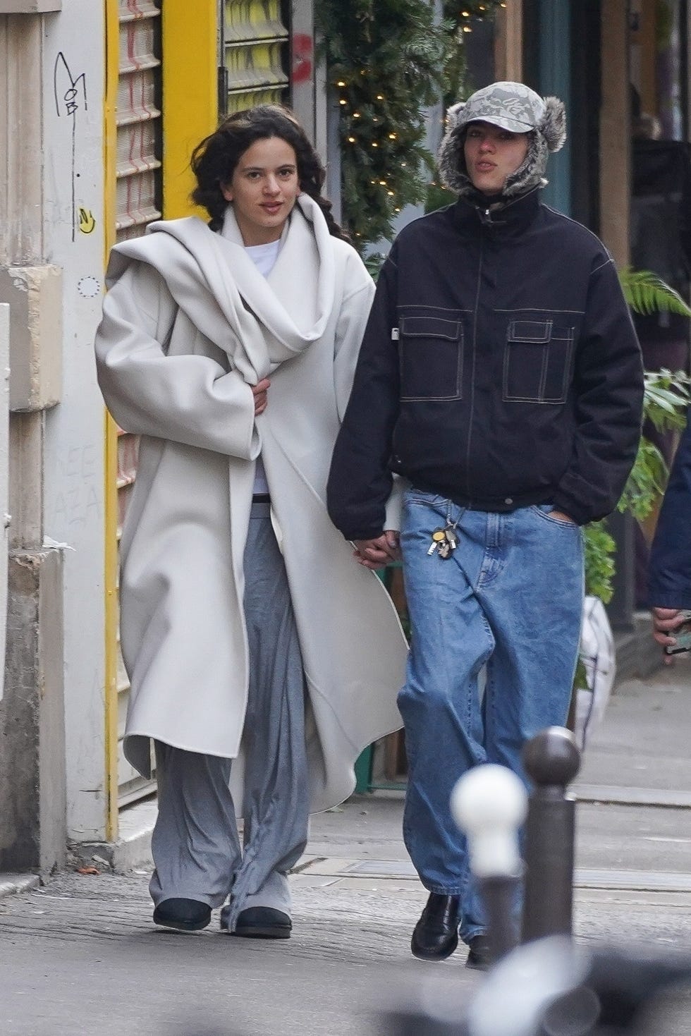 *premium exclusive* paris, france rosalia and loli bahia confirmed their new relationship as they were spotted walking hand in hand during a stylish outing in paris. the couple, who recently moved in together in the 20th arrondissement, were seen shopping for dishes and groceries while enjoying their time exploring different neighborhoods of the city. pictured: rosalia, loli bahia backgrid usa 12 january 2026 usa: +1 310 798 9111 / usasales@backgrid.com uk: +44 208 344 2007 / uksales@backgrid.com *uk clients pictures containing children please pixelate face prior to publication*