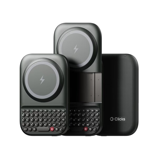 The Clicks Power Keyboard doubles as a wireless charging power bank. (Image source: Clicks)