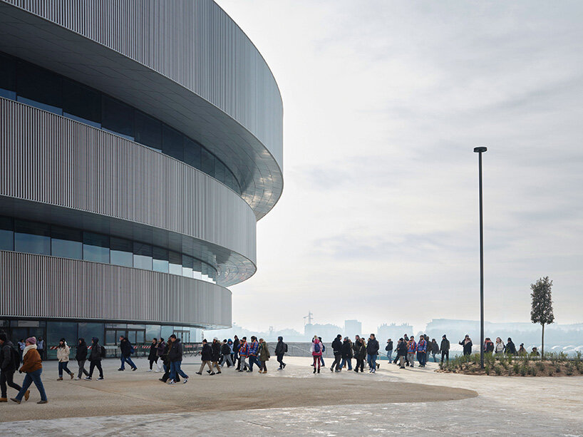 david chipperfield architects' arena milano prepares for the 2026 winter olympics