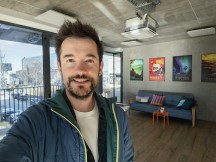 Selfies: Honor Magic8 Pro - 21mm, f/2.0, ISO 64, 1/100s (4096x3072px) - Honor Magic8 Pro vs. Oppo Find X9 Pro vs. vivo X300 Pro