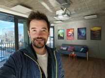 Selfies: Oppo Find X9 Pro - 21mm, f/2.0, ISO 64, 1/50s (4096x3072px) - Honor Magic8 Pro vs. Oppo Find X9 Pro vs. vivo X300 Pro