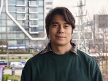 Portraits, telephoto cameras: vivo X300 Pro (3.5x) - 85mm, f/2.7, ISO 175, 1/100s (4080x3072px) - Honor Magic8 Pro vs. Oppo Find X9 Pro vs. vivo X300 Pro