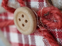 Closeups, telephoto cameras: vivo X300 Pro (7x) - 140mm, f/2.1, ISO 1600, 1/56s (4096x3072px) - Honor Magic8 Pro vs. Oppo Find X9 Pro vs. vivo X300 Pro