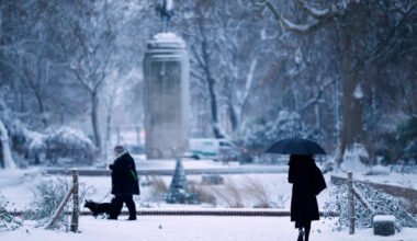 Flights cancelled in Paris as snow and icy weather continues across Europe - The Journal