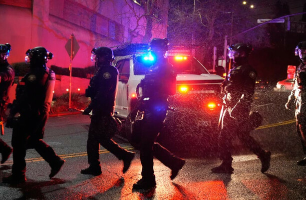 US border agents shoot and wound two people outside hospital in Portland - The Journal