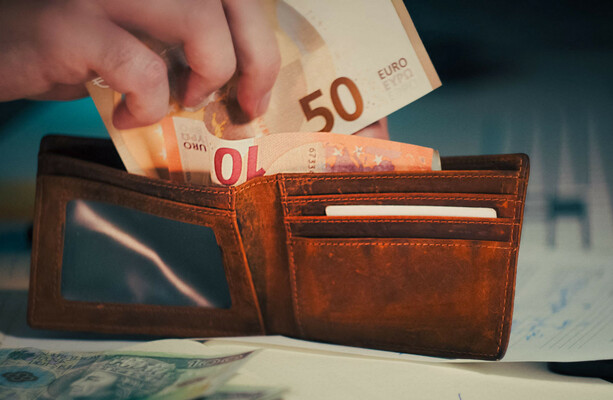 Need a cash boost for the new year? Here’s how you can get some by claiming your tax back