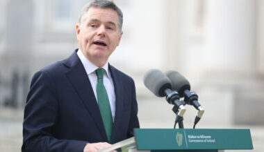 Sinn Féin says Paschal Donohoe's decision to give World Bank extra €10m raises 'serious questions' - The Journal