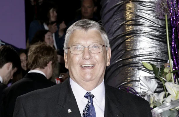 Family of EastEnders actor Derek Martin share tribute after his death aged 92 - The Journal