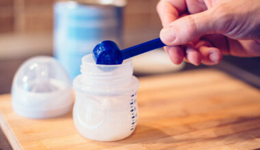 Significant widening of SMA infant formula recall over risk of 'nausea and severe vomiting' - The Journal