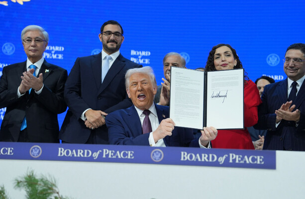 Trump is unveiling his 'Board of Peace' in Davos today - here's what we know - The Journal