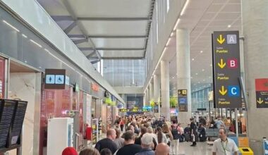 Tourism chief slams Madrid over Christmas travel nightmare at Malaga airport