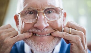 Superagers Have at Least Two Key Genetic Advantages, Study Reveals : ScienceAlert