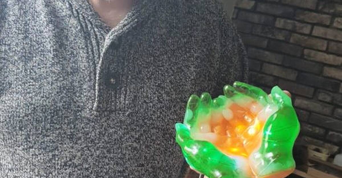 Sean O’Neill, Bundoran and Belfast.