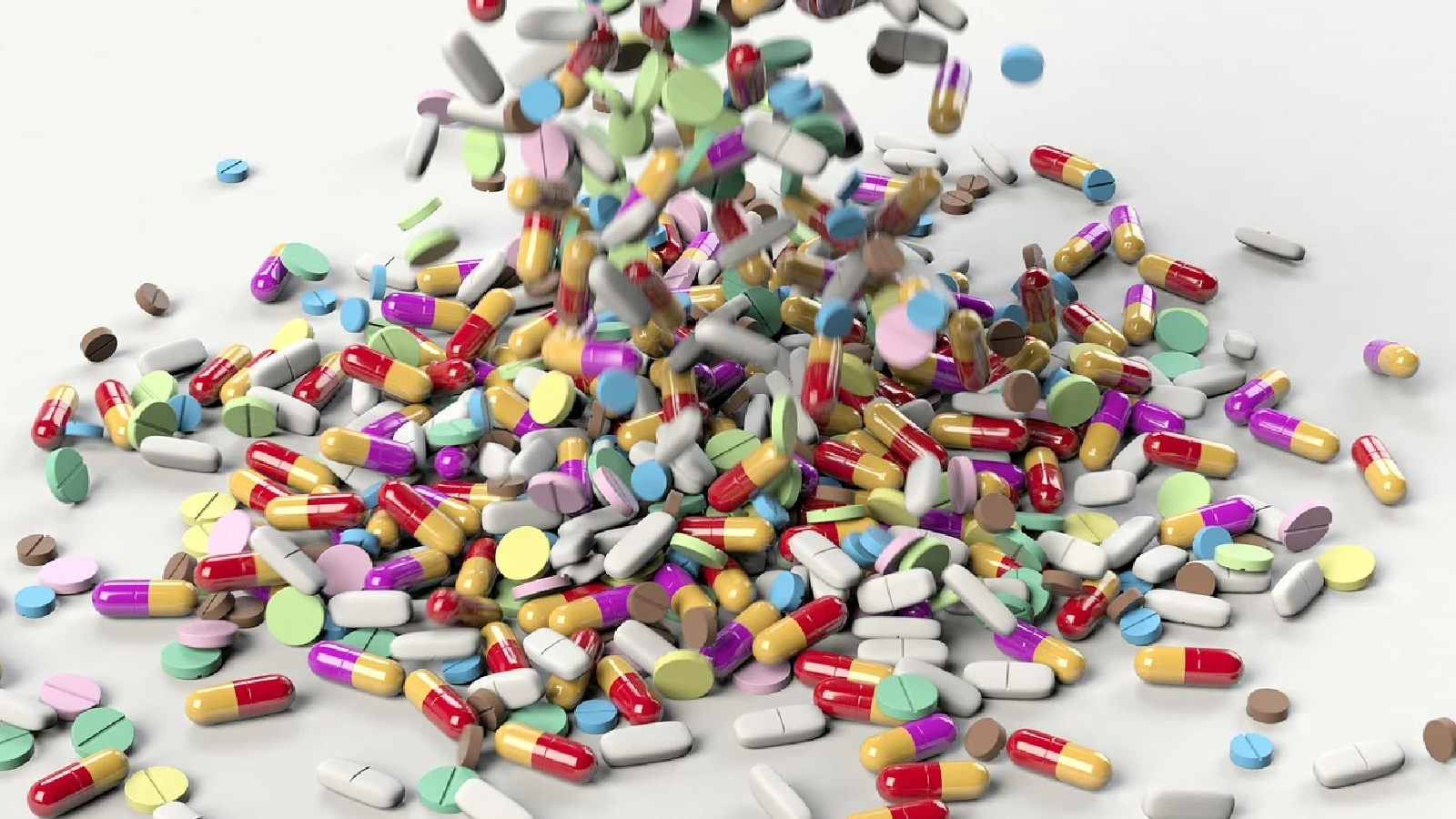 UAE Pharmacies Ripping Off Patients? Lawmakers Demand Answers on Sky-High Medicine Prices