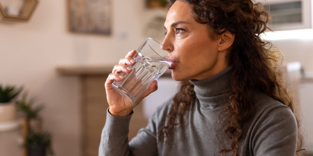 Dietitians Reveal When to Drink Water to Boost Your Metabolism
