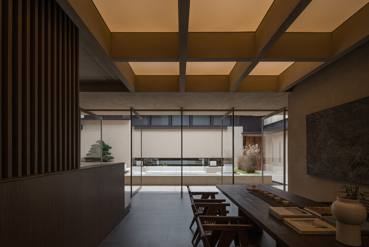 Younch Hotel / MUDA-Architects - Image 1 of 33