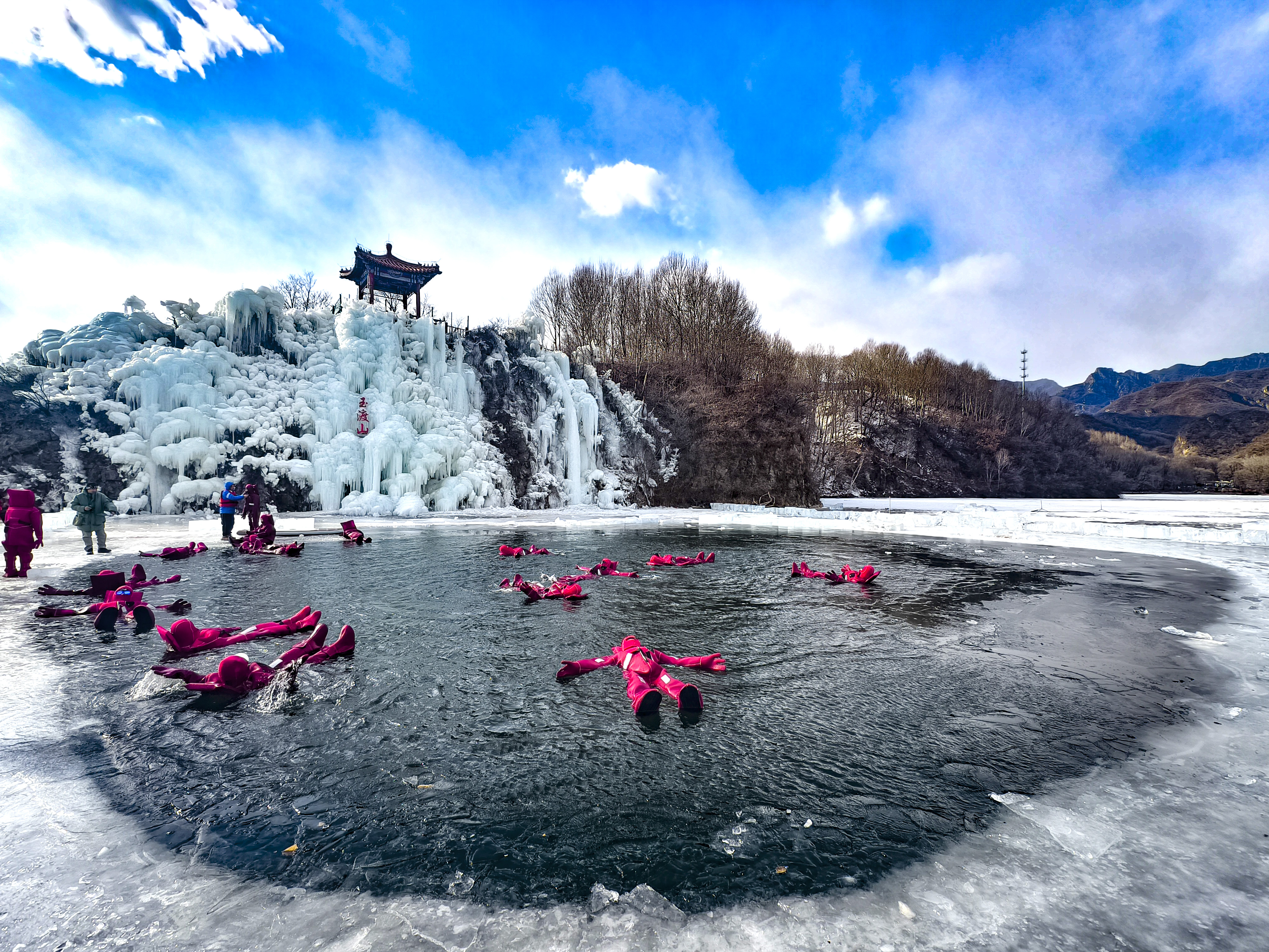 Ice Floating Offers New Winter Thrills In Beijing