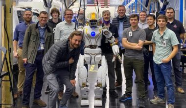 Photos: Speedboat-inspired Bertone Runabout offers retro looks and 170 mph top speed