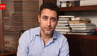 'Stars are exploiting the system,' says Imran Khan slamming actors burdening a film with huge fees, says Aamir Khan has never done that: 'He's never going to say give me Rs 60 crore' - Exclusive |