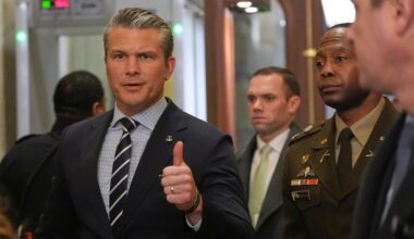 The National Desk dark theme brand icon