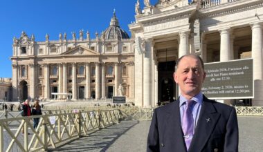 Pope apologises to Blackrock College abuse survivors David Ryan and his late brother Mark – The Irish Times