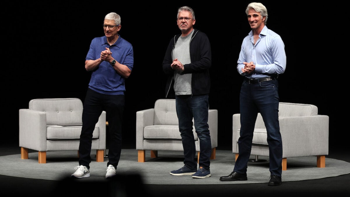 Apple Leadership Is Quietly Getting AI-Pilled, Report Claims