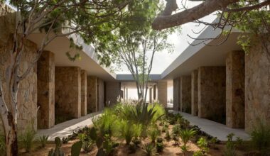 casa la vista’s exterior skin resembles tones and textures of mexican desert