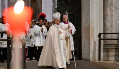 Pope to religious: Even where weapons roar, you are witnesses to Jesus