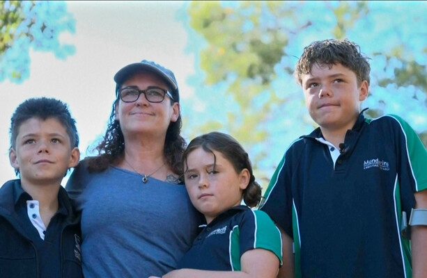 13-year-old swims four hours to save family after being swept out to sea in Australia - The Journal