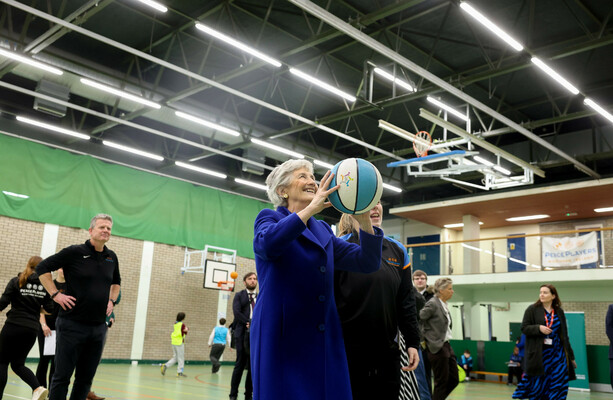 Another viral moment for Connolly on first Belfast outing - but no courtside seats for media - The Journal