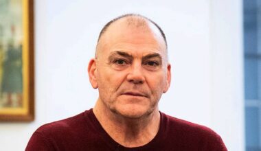 ‘Hero’ bus driver says he did not tell his family in Ireland about tribunal