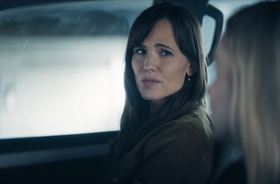 Jennifer Garner, The Last Thing He Told Me season 2 jennifer garner, the last thing he told me season 2