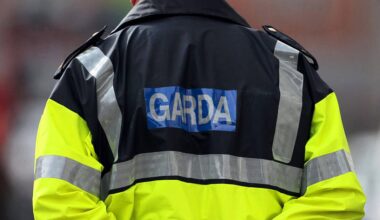 Two men arrested after racing their cars on busy Donegal road