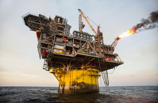 Oil has hit $100 a barrel again - when has that happened before? - The Journal