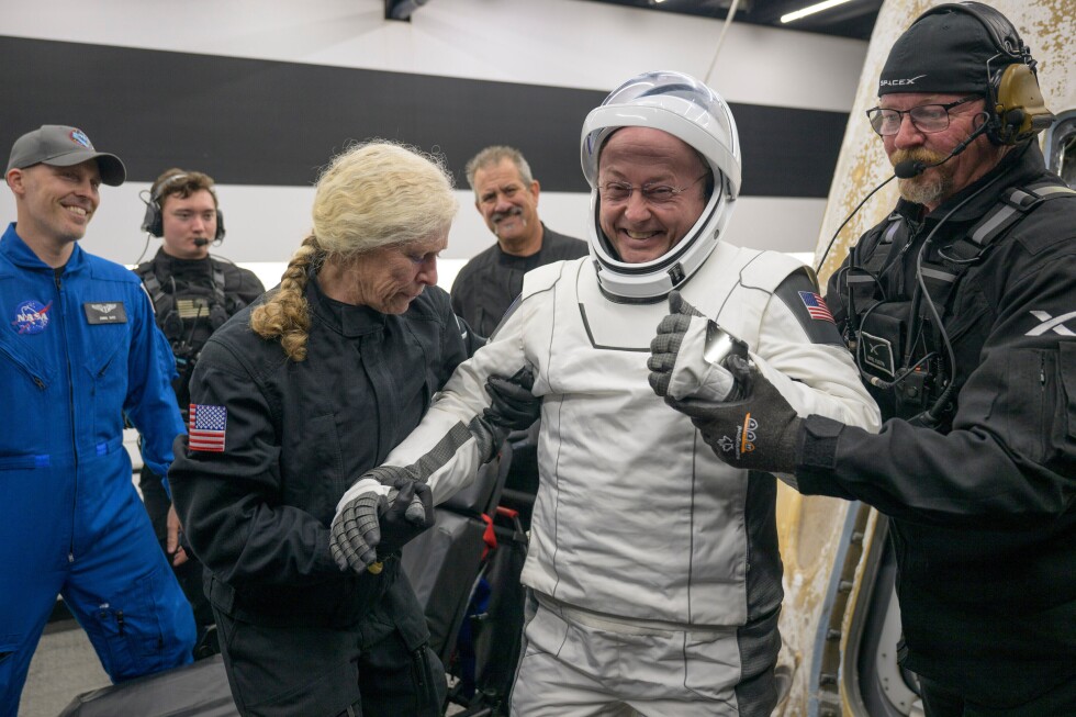 Astronaut says his sudden medical scare in space remains a mystery