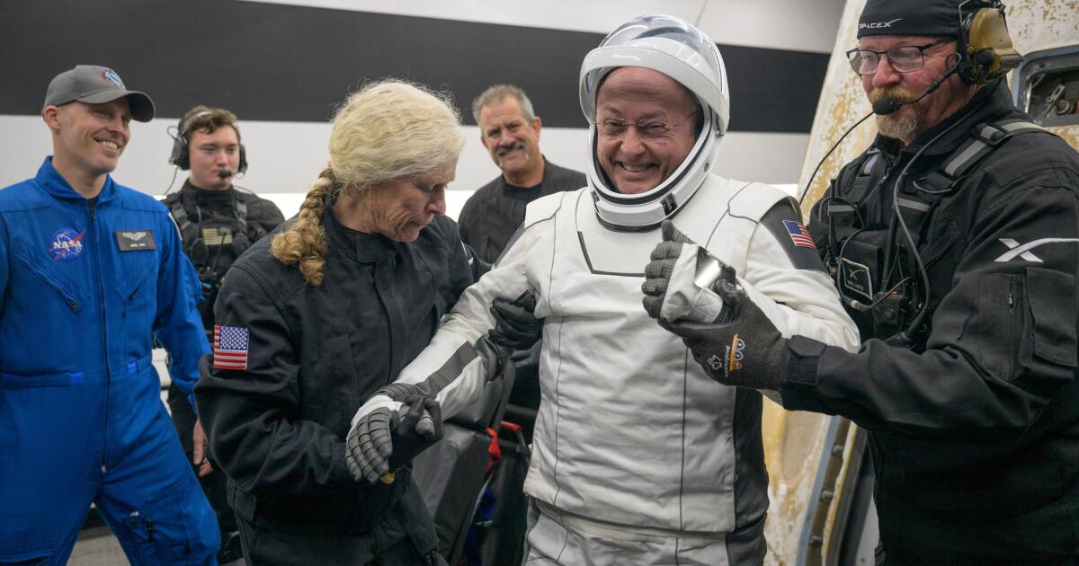 He suddenly couldn't speak in space. NASA astronaut says his medical scare remains a mystery