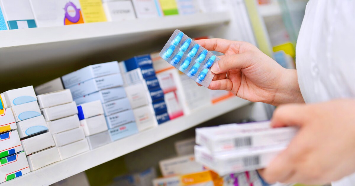 Family member turns in Sandy nurse accused of stealing patients' medications