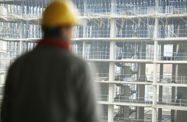 Builders tell minister that widespread skills shortage is delaying projects