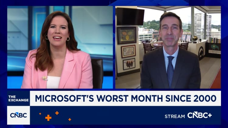 Micron and Nvidia are trading like the AI cycle is peaking now, says D.A. Davidson's Gil Luria