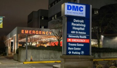 A photo of the emergency entrance to a hospital in Detroit, Michigan.