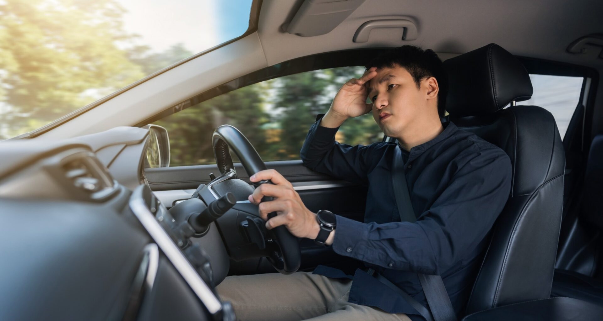 Study: Assessing the relationships between migraine and driving risks, challenges and coping strategies.Image Credit: BaLL LunLa / Shutterstock