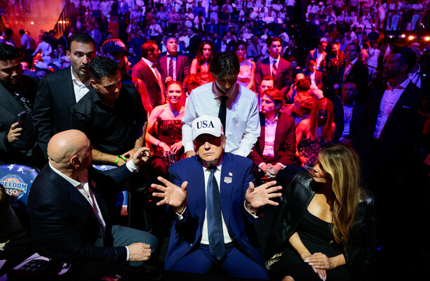 Blood sport at the White House for Trump's 80th birthday · TheJournal.ie