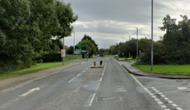PSNI officer ‘fearing for his safety’ draws gun during pursuit of vehicle abandoned in Donegal - The Journal