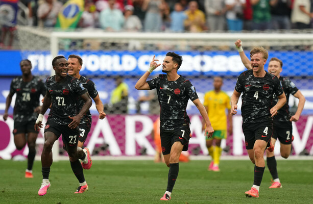 Last-gasp goal sees co-hosts Canada make World Cup history · The 42