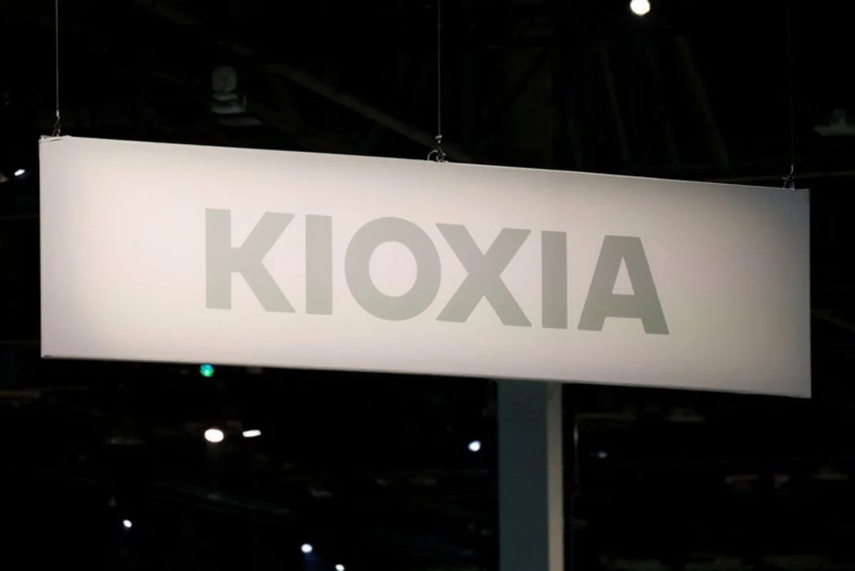 Kioxia shares slump 12% as AI-related stocks fall