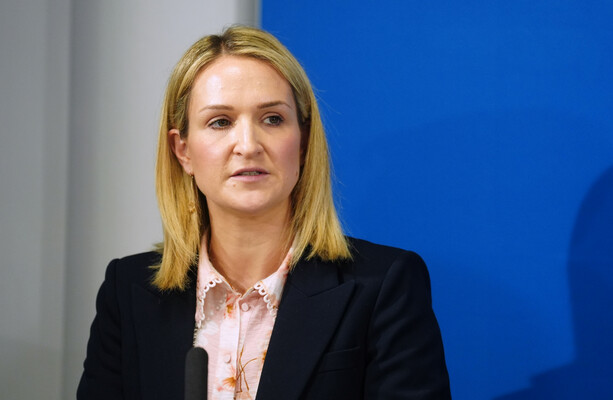 Helen McEntee travels to Saudi Arabia to meet foreign minister - The Journal
