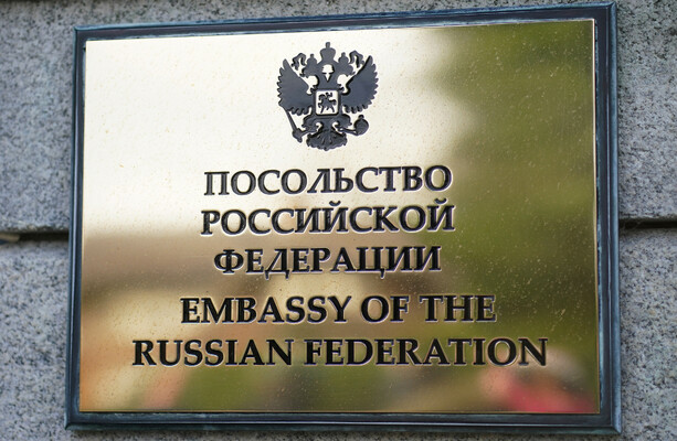 EU needs to reduce number of visas given to Russian citizens, says commissioner