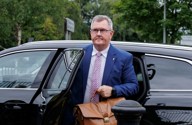 UUP to establish independent review over Jeffrey Donaldson's time in party